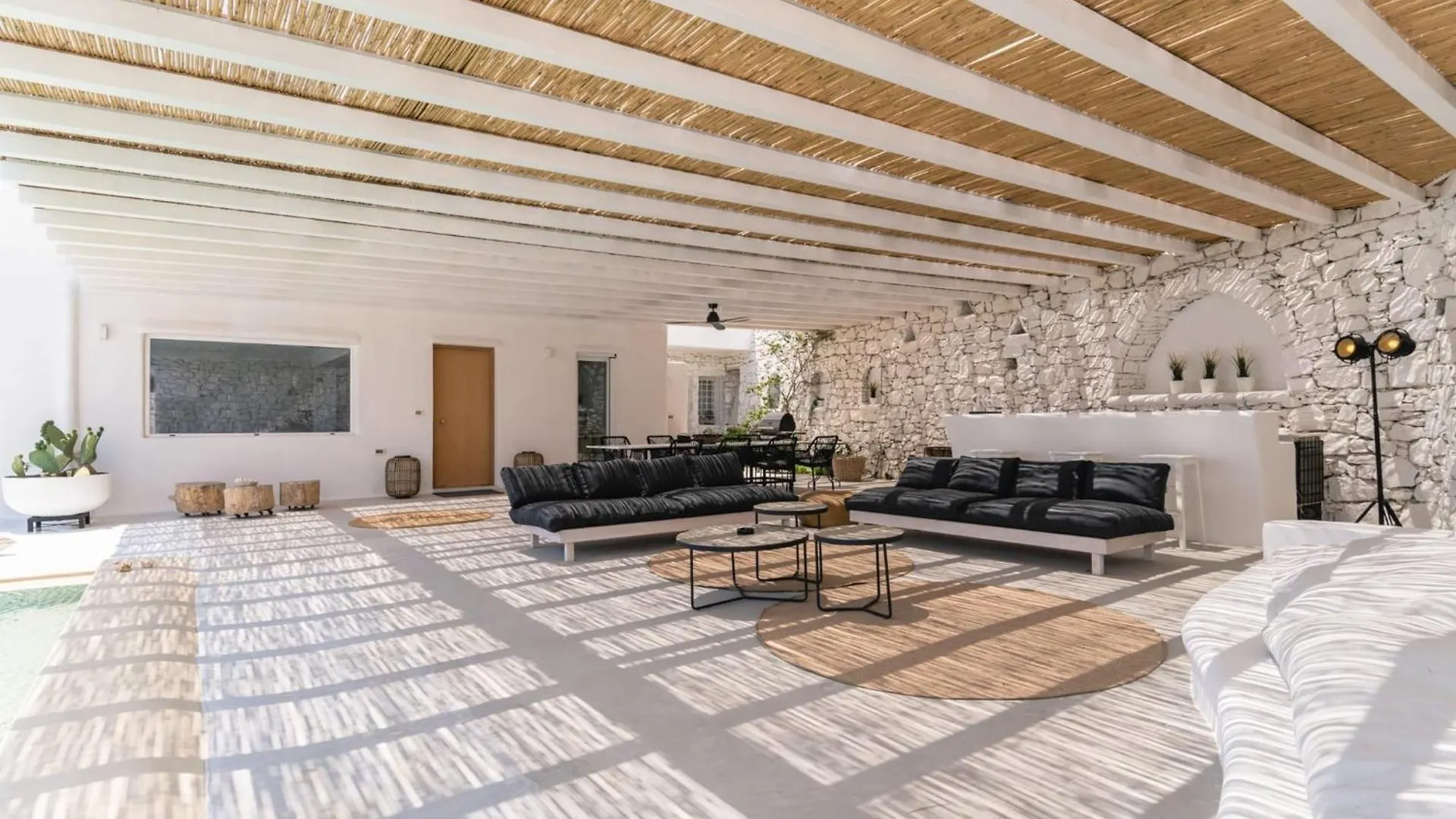 Exclusive Above Nammos Villa Villa Mystique Overlooking Famous Nammos Bar-Restaurant Infinity Pool Outdoor Bar And Bbq Mykonos Psarou   Psarou (Mykonos)